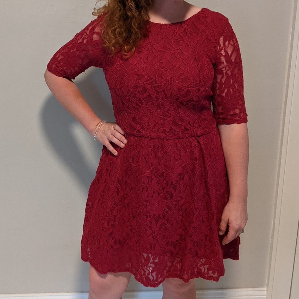 Francesca's wine colored lace cocktail dress